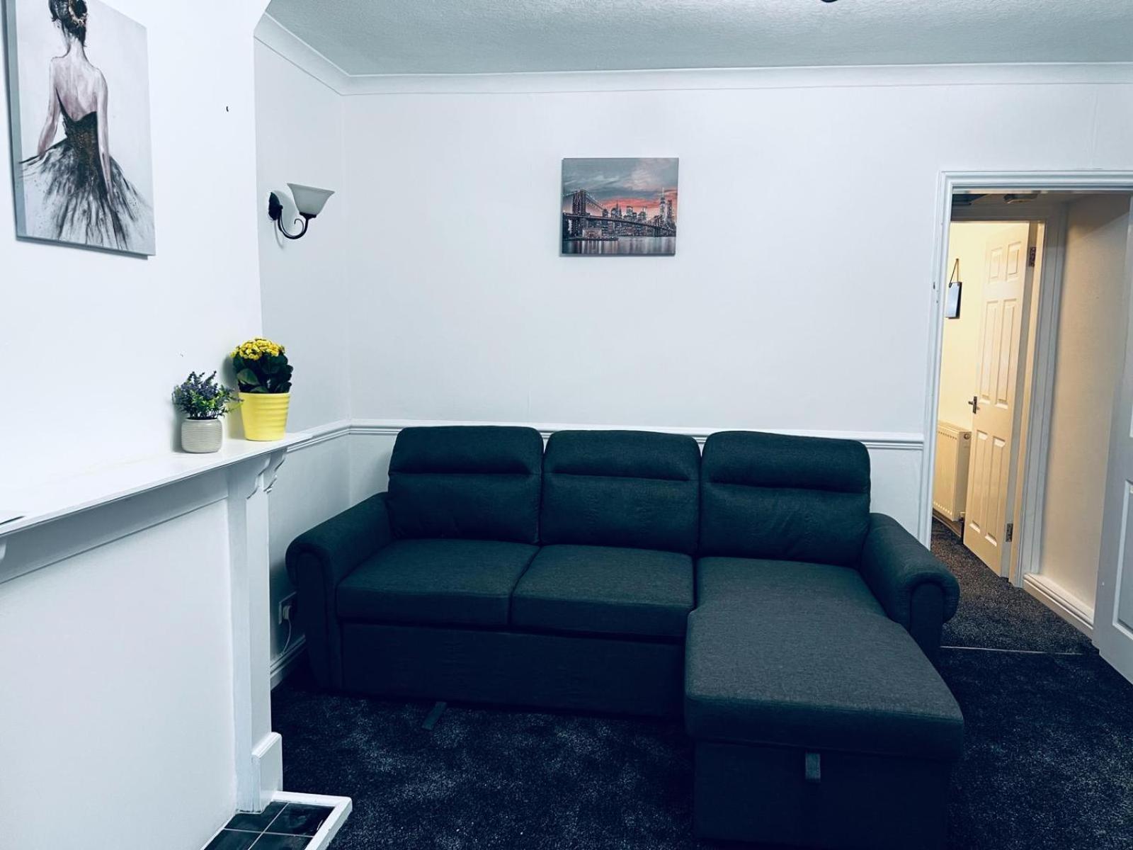 Holiday House Near Football Ground Nottingham Bagian luar foto
