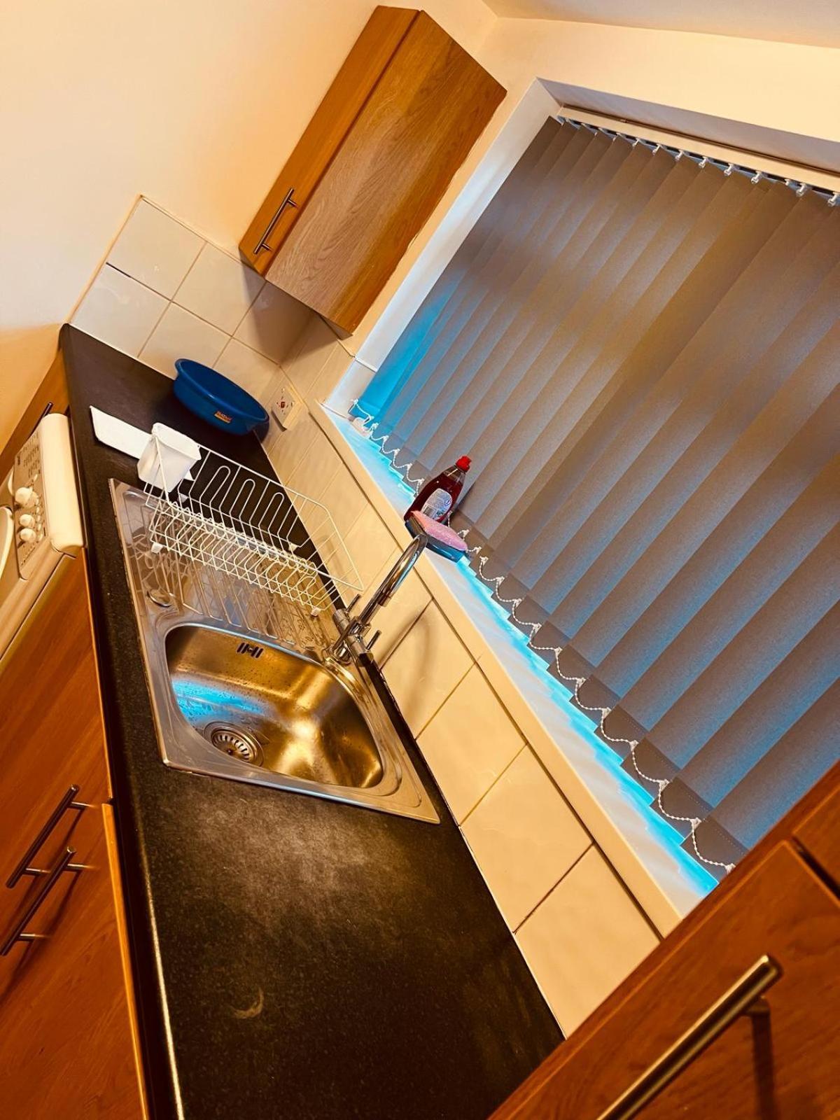 Holiday House Near Football Ground Nottingham Bagian luar foto